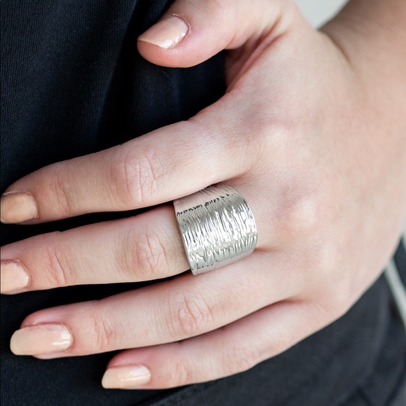 Jewelry - Picture 2 of 4